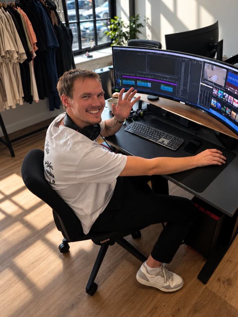 Niki - freelance klipper hos Hippo